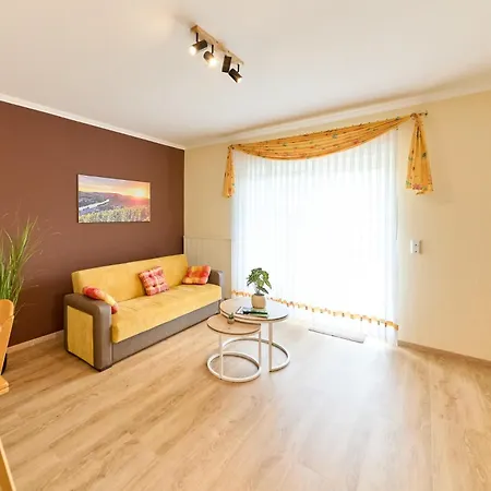 Apartment Gaestehaus Binz-meyer Schlossberg