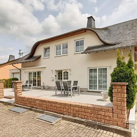 Apartment Gaestehaus Binz-meyer Schlossberg *