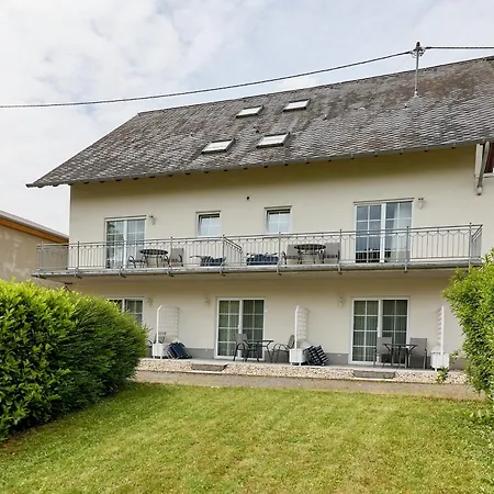 Apartment Gaestehaus Binz-meyer Schlossberg