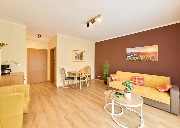 Gaestehaus Binz-meyer Schlossberg Apartamento Lieser